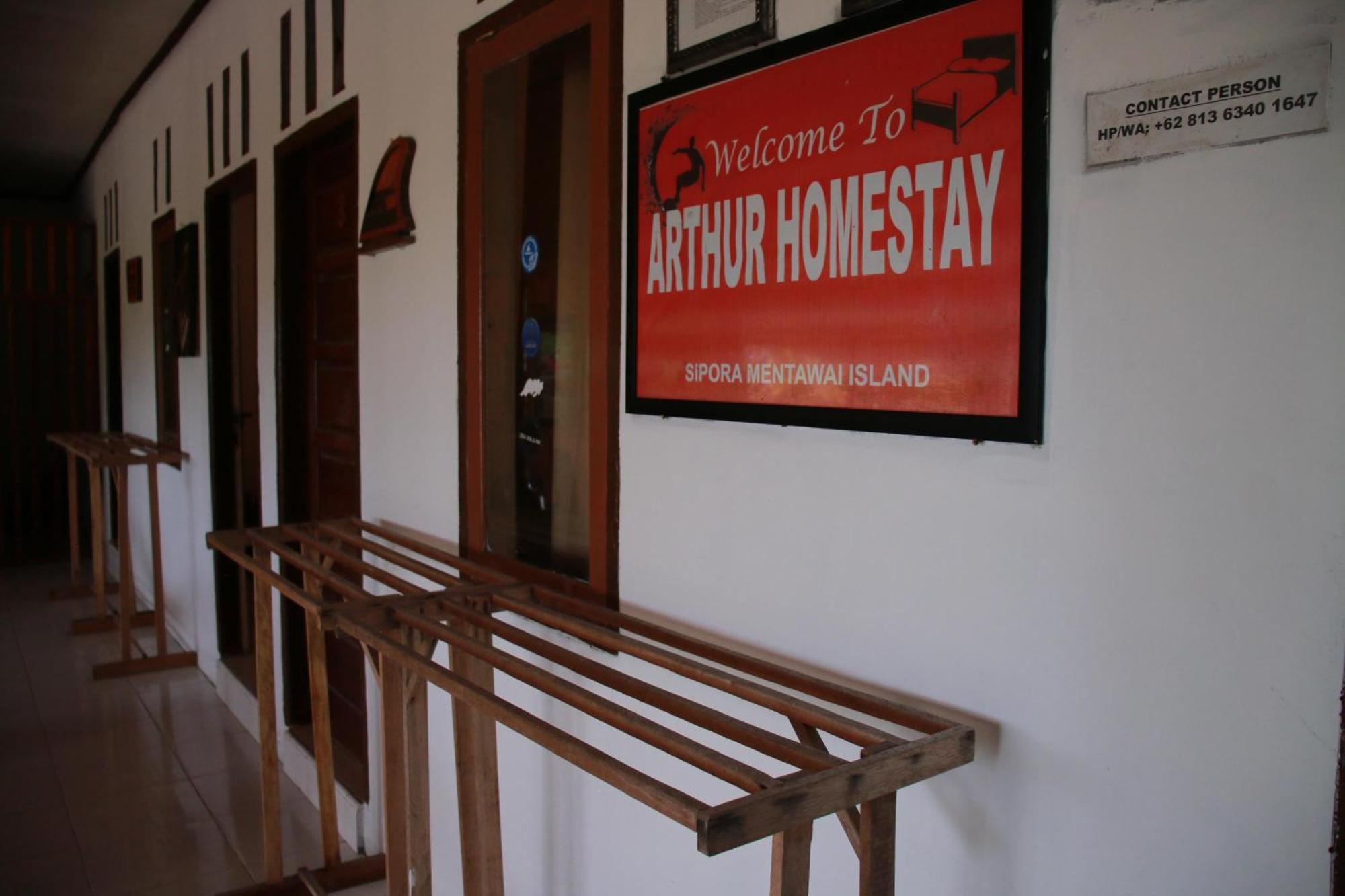 Arthur Homestay Telescope Mentawai Tua Pejat Exterior photo